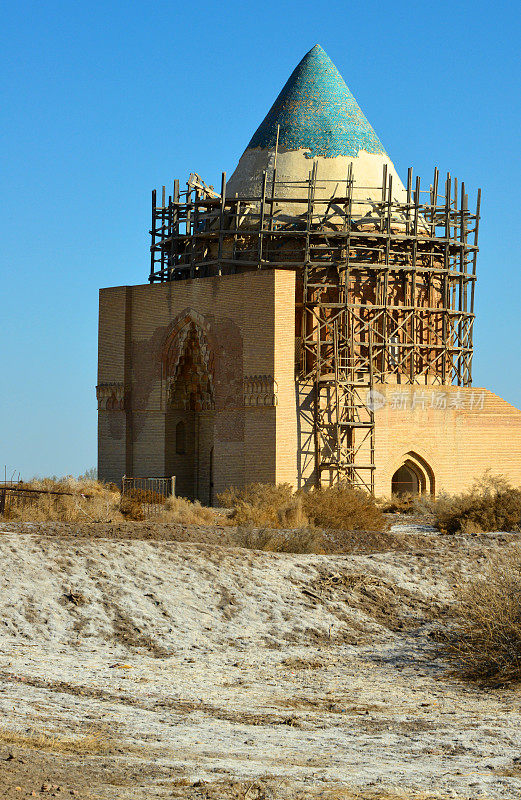 Konye-Urgench - Soltan Tekesh Mausoleum - 12世纪的muqarnas的门户- Khorezm的首都废墟，阿契美尼德帝国的一部分，土库曼斯坦